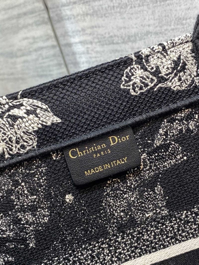 Christian Dior Shopping Bags